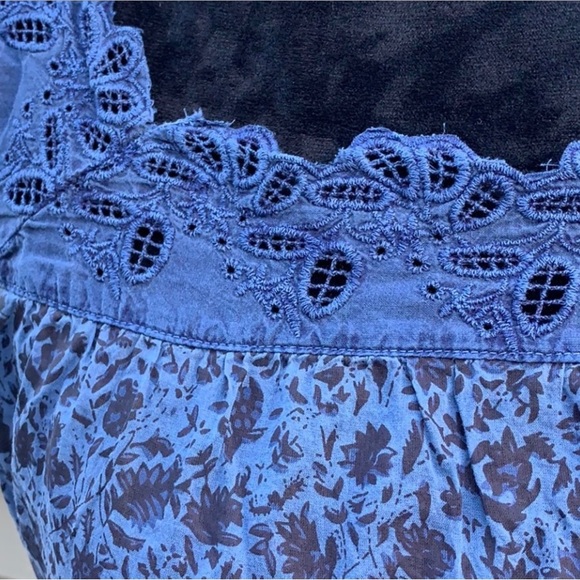 Lucky Brand Cotton Printed Crochet-Trim Top - Picture 2 of 4